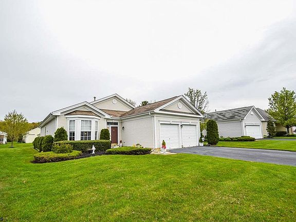 2nd image of 135 Brewster Dr