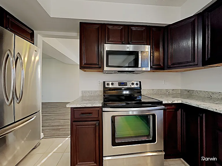 7840 Daylily Dr — Photo 2