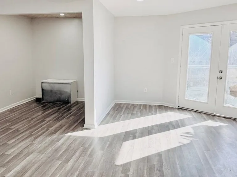 3512 Castor St — Photo 11