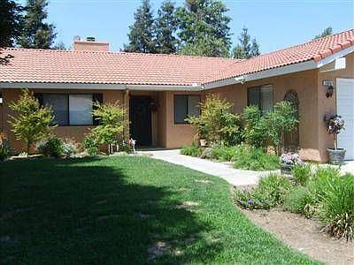 1st image of 2084 E El Paso Ave
