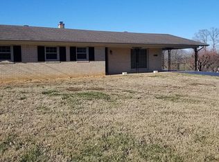 2817 Scottsville Rd, Glasgow, KY 42141