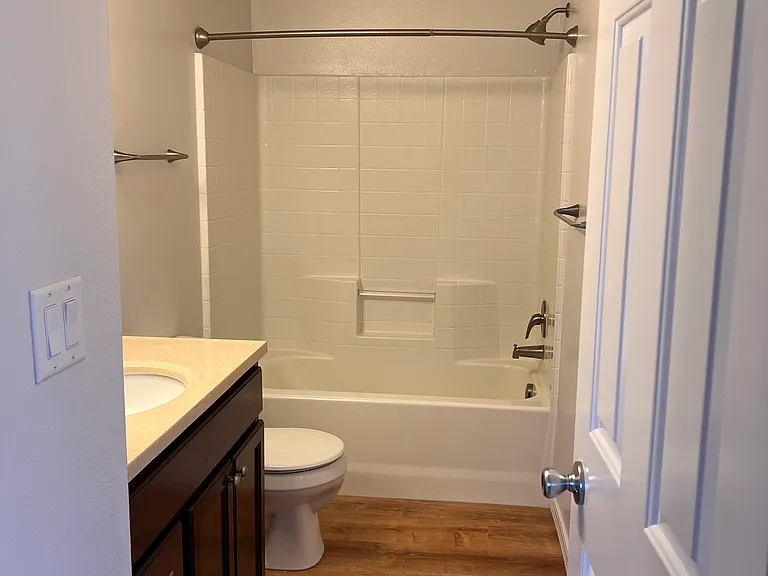 10526 W Landmark Ct — Photo 11