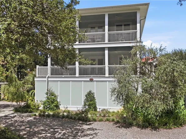 13 Solomon Avenue, Tybee Island, GA 31328