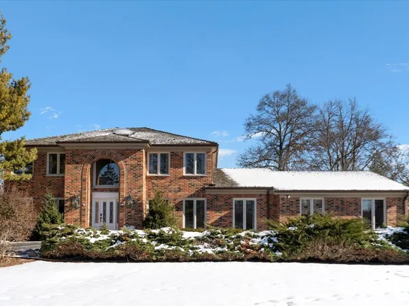 461 Clover Ave, Lake Forest, IL 60045