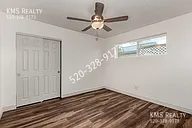 229 W Jacinto St — Photo 16