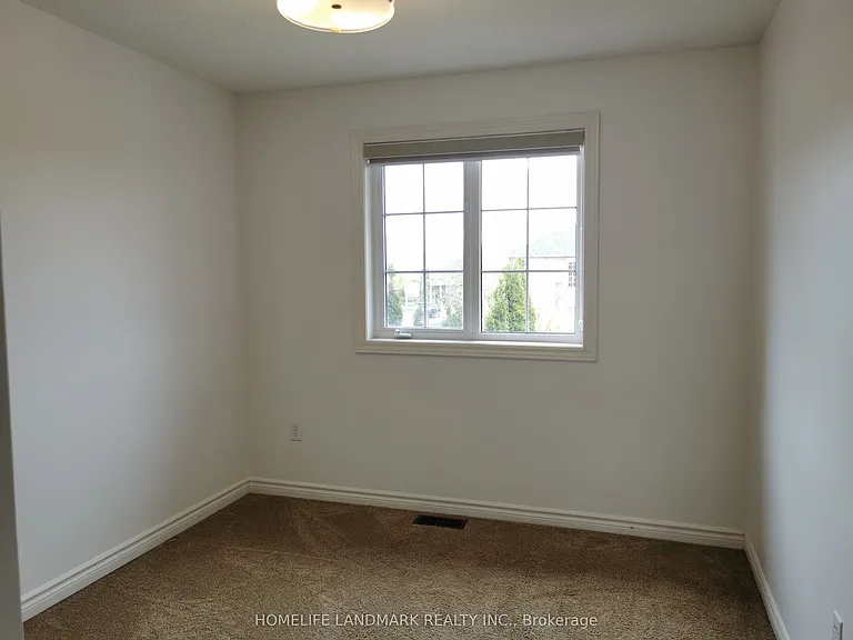 120 Kimono Cres — Photo 14