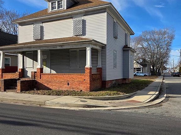 2nd image of 711 E Church St