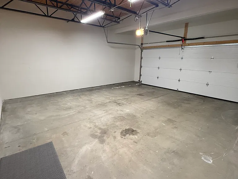 230 Leverette Ln — Photo 10