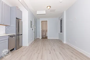 Rented by MySpaceNYC