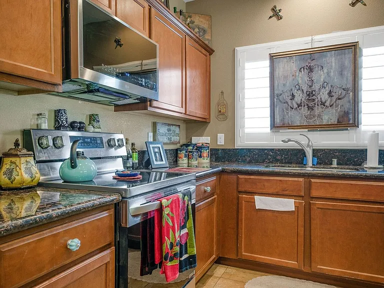 4445 La Grancia Ct — Photo 15