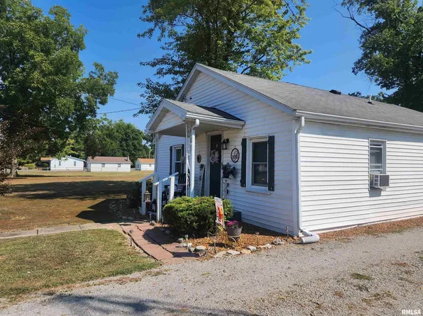 118 Missouri St, Pinckneyville, IL 62274