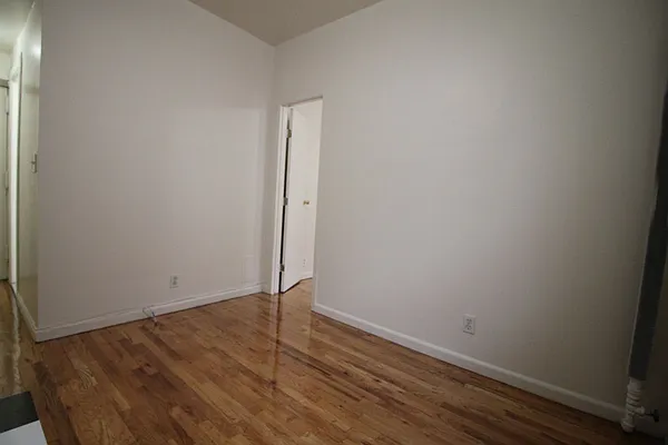 Rented by Owner | media 11