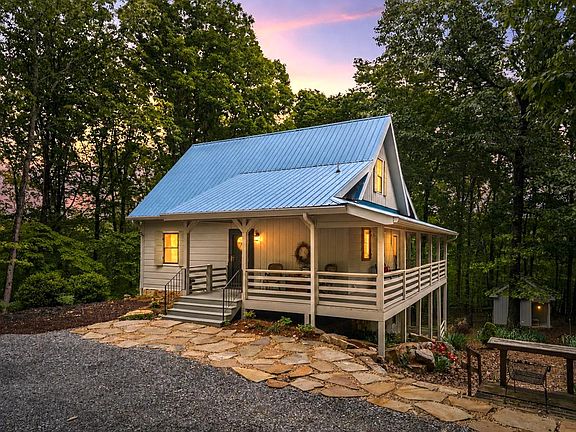 2nd image of 219 Ravencliff Rd