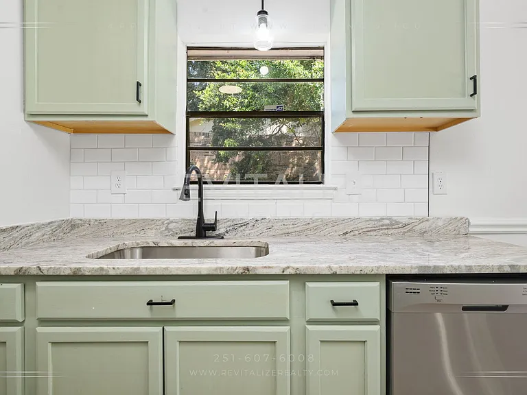 5812 Hanging Moss Ct — Photo 13