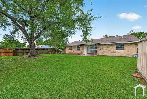 10402 Permian Dr — Photo 33