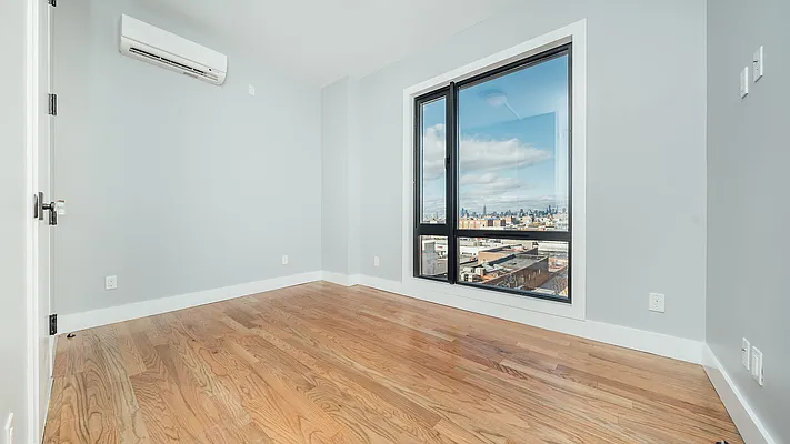 Rented by Nooklyn NYC LLC | media 36