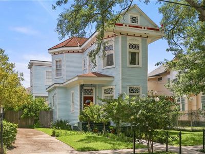 1920 Peniston St, New Orleans, LA, 70115