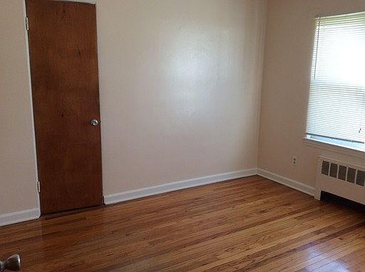 4th image of 6116 Carvel Ave APT A2