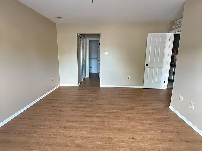 121 Andover Pl — Photo 8