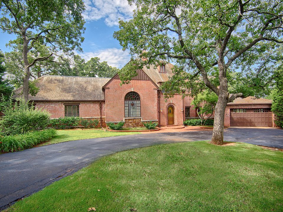 1st image of 105 Lake Aluma Dr
