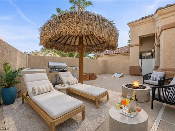 11004 Cliff Swallow Ave, Las Vegas, NV 89144