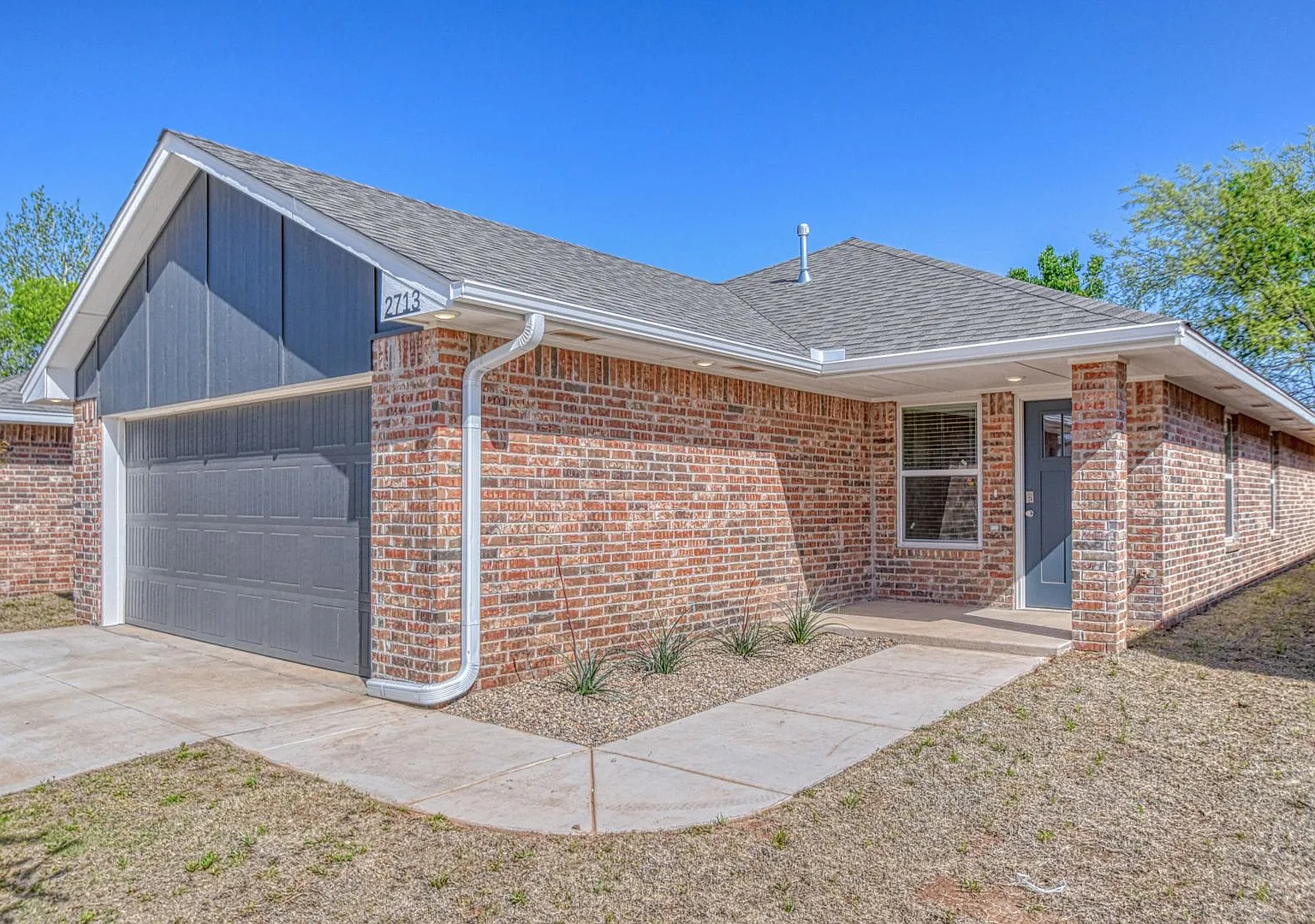 New Construction in Varenna Landing! Storm shelter and lawn care included! — Photo 2