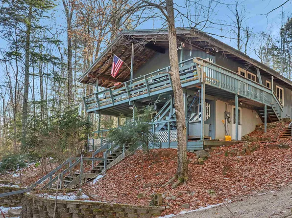 147 Ossipee Mountain Road, Ossipee, NH 03814