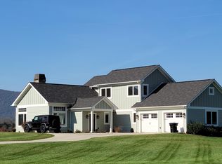 3807 Saul Ln, Roanoke, VA 24014