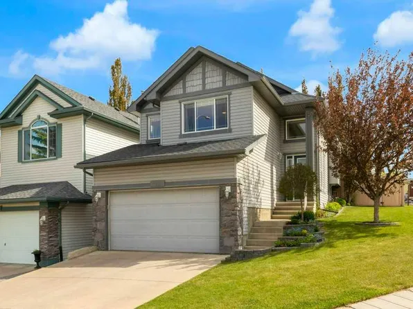 36 SW Rockyspring Rise NW, Calgary, AB T3G 5Z9