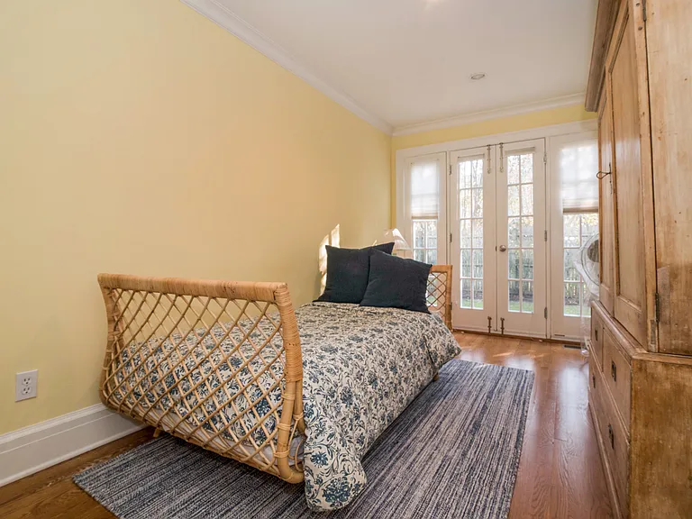 21 Hedges Ln — Photo 18