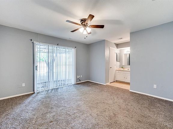 2nd image of 1001 Pyramid Dr