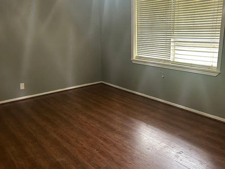 4211 Jan Cir E — Photo 11