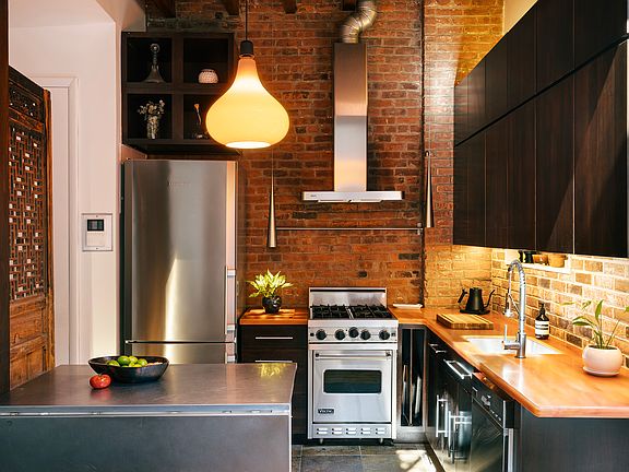 4th image of 184 Franklin St APT 10