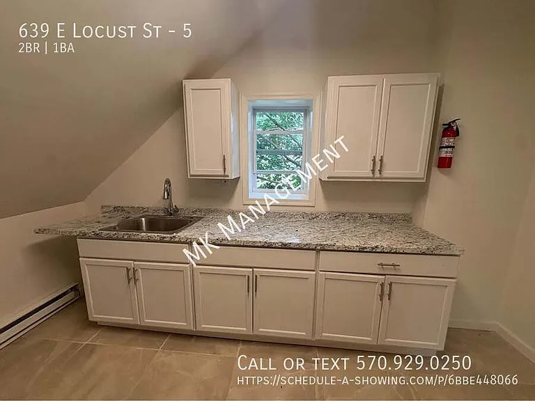 639 E Locust St #5 — Photo 15