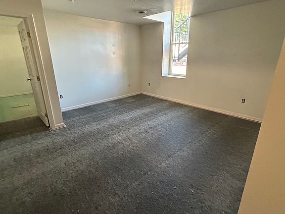 3rd image of 260 W Penn Ave #2