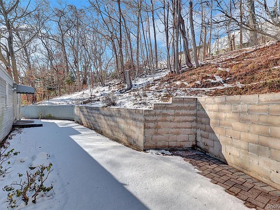 4th image of 81 Oakside Road