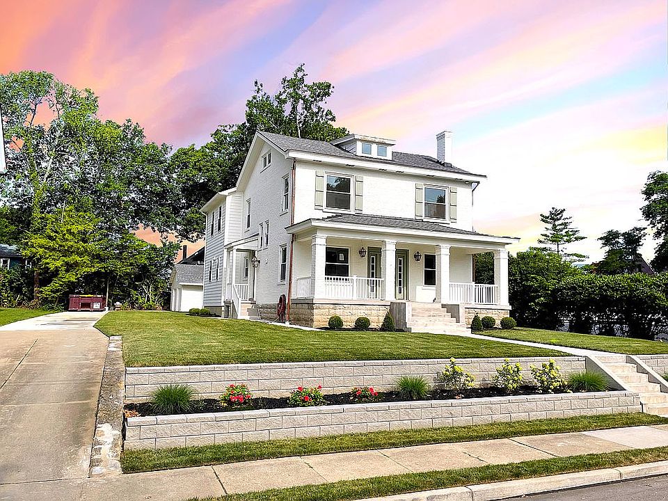 1st image of 1325 Grace Ave