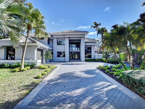 Home For Sale In Broken Sound Country Club