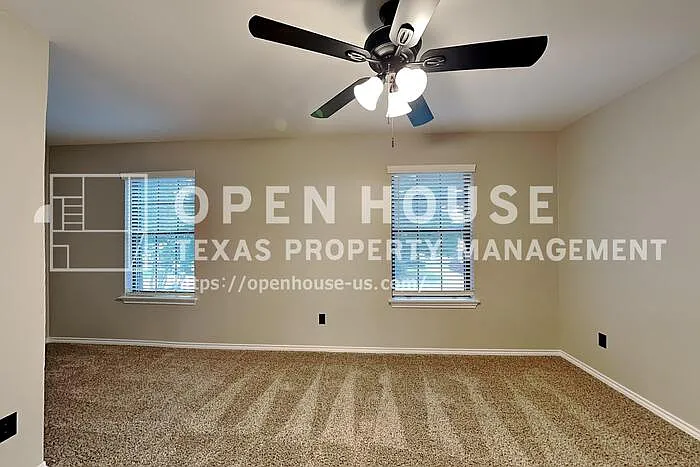 4161 Heartstone Dr — Photo 16