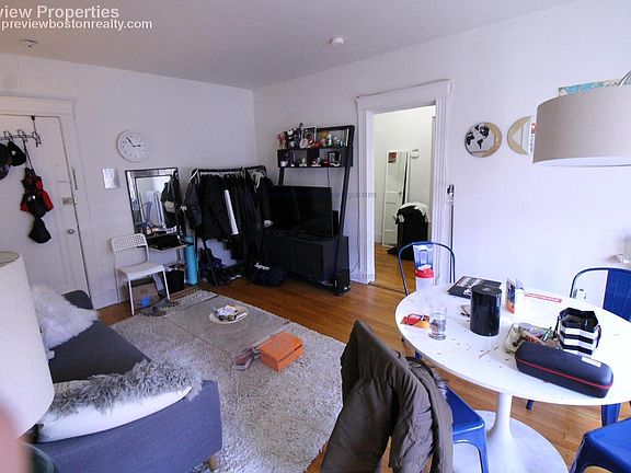 5th image of 88 Washington St #U35