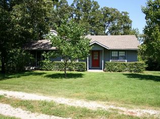 199 Red Bud Ln, Hollister, MO 65672