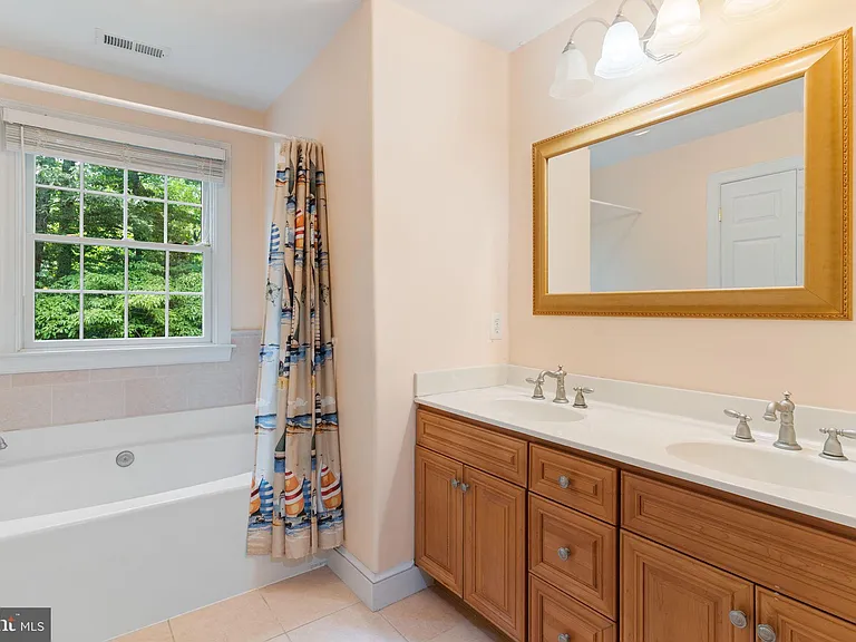 45105 Mill Creek Way — Photo 56