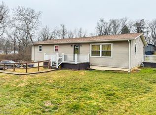 2140 Potts Ln, Zanesville, OH 43701