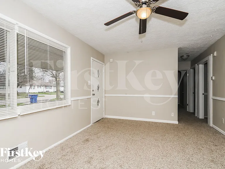4742 Normal Ave — Photo 5
