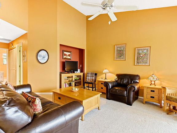4th image of 6081 SE Landing Way #414