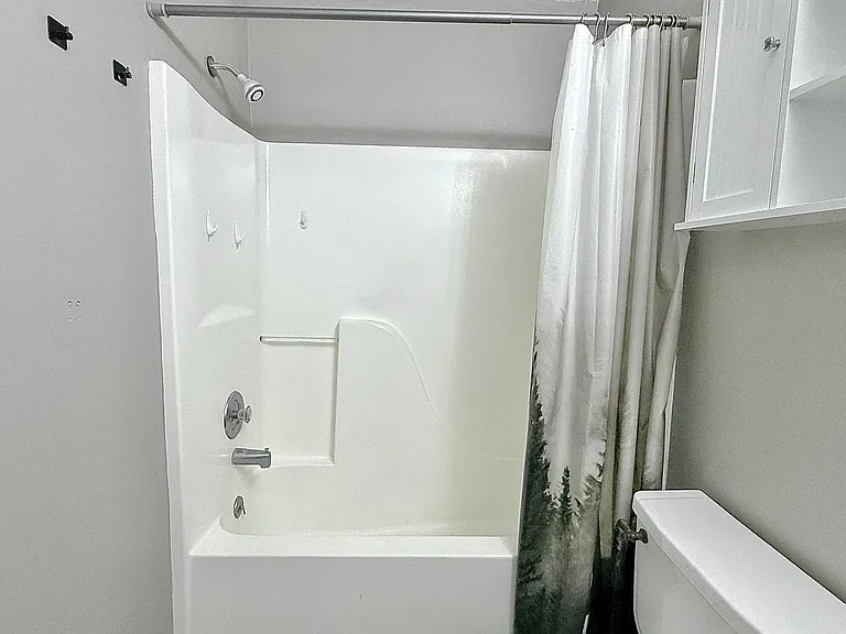 1233 Riyadh Rd — Photo 16