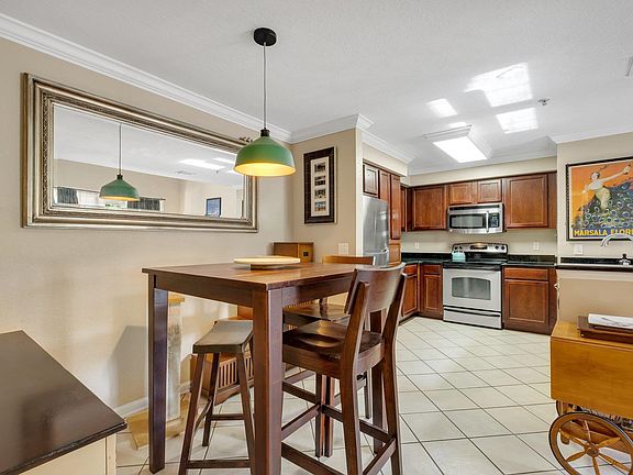 3rd image of 2801 Chancellorsville Dr APT 822