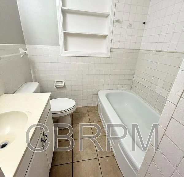 3818 32nd St — Photo 7