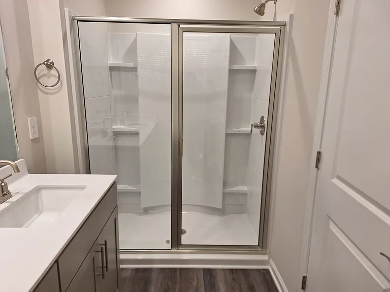 675 Rolling Fields Dr — Photo 3