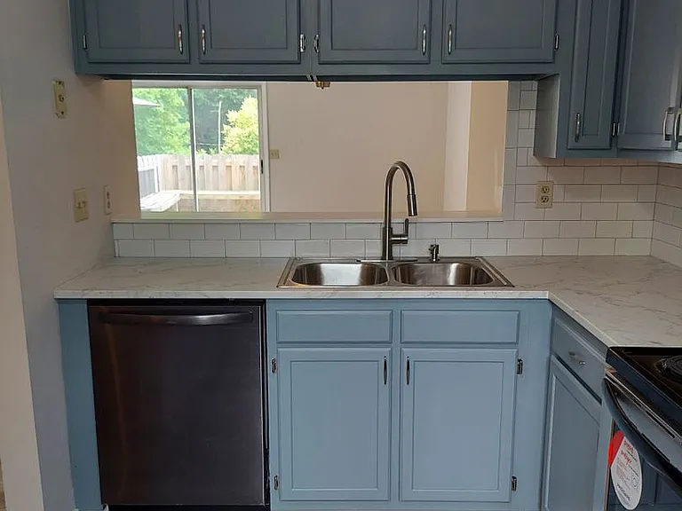 675 Lex Dr — Photo 6
